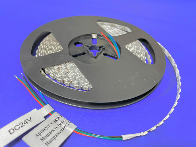 Светодиодная лента классическая 24V IP20 9W RGB Светодиодная лента классическая 24V IP20 9W RGB